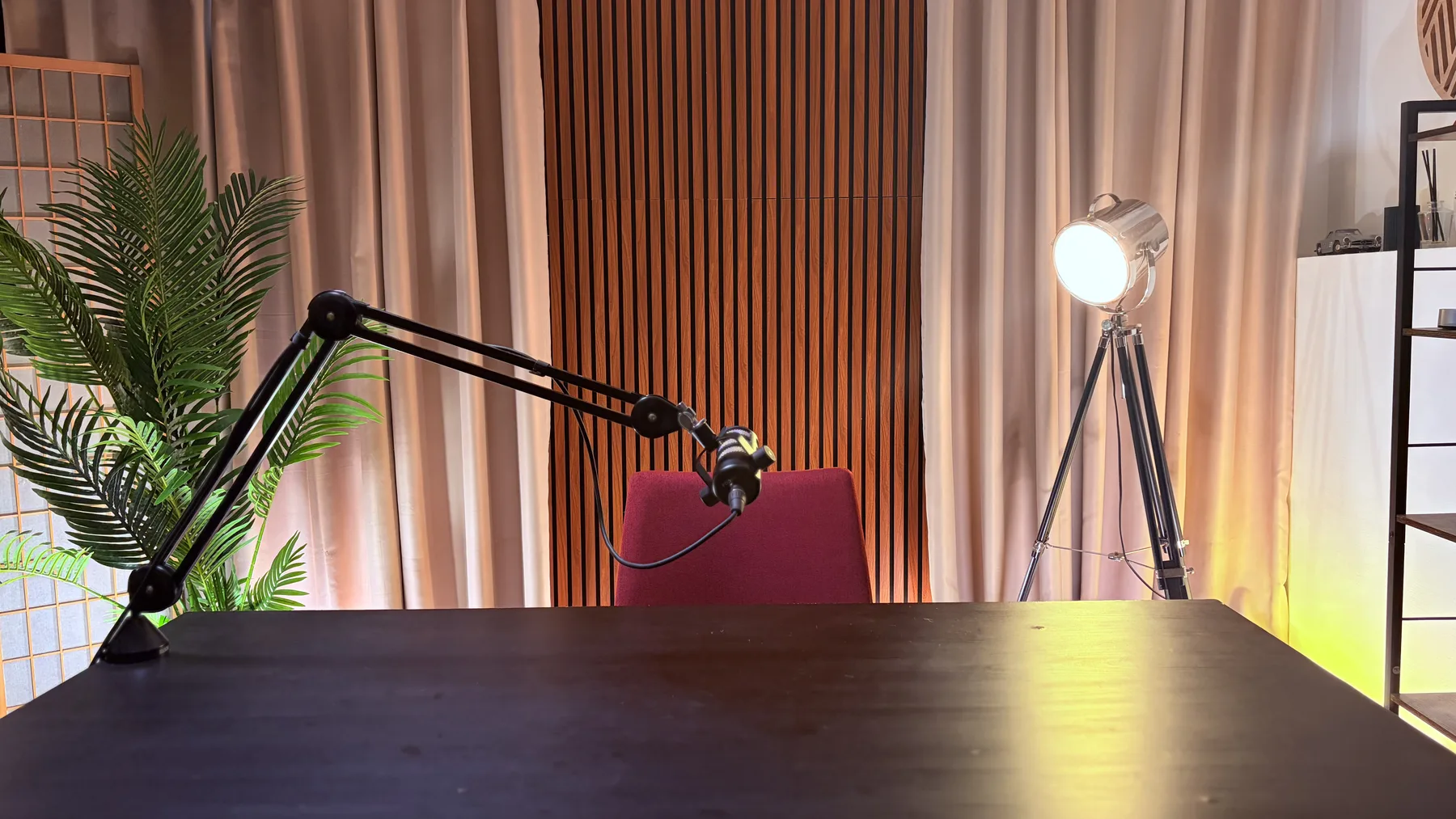 Disposition bureau interview du studio Cosy